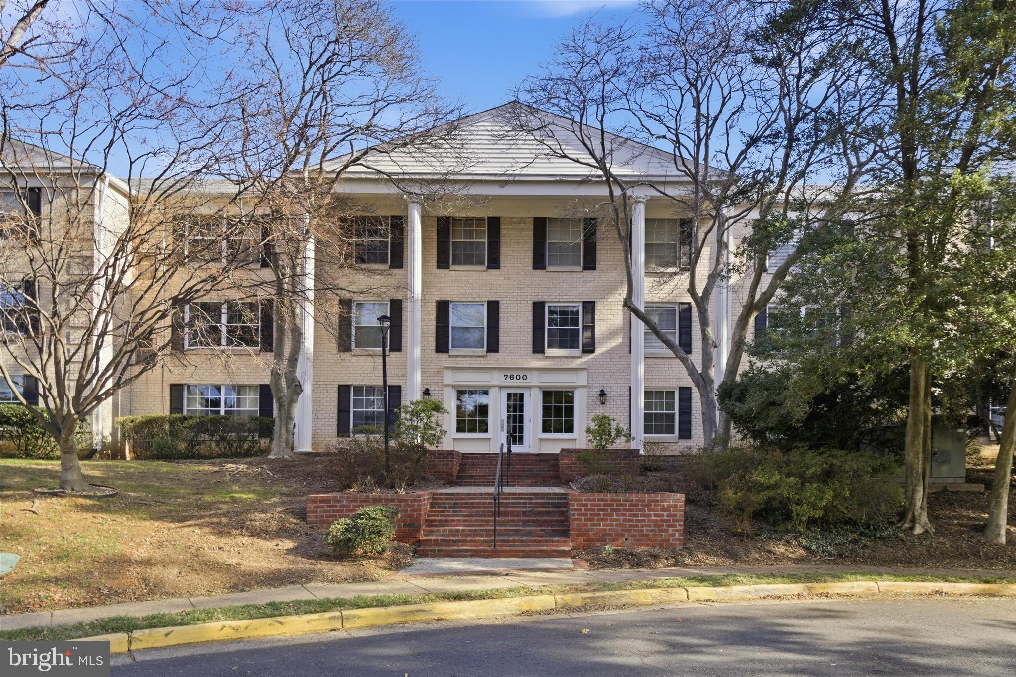 COLONIES AT MCLEAN - Residential