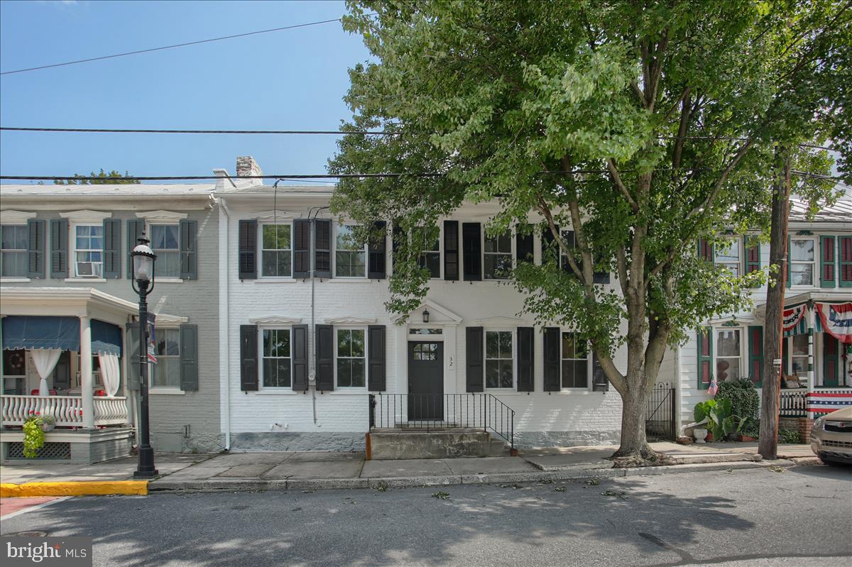Wonderful location! Charming 3 bed, 2 bath, historic home located in the heart of Newville.  Enjoy the quaint 
Setting of the Newville fountain, parades, family events, all from the comfort and convenience of your 
front porch. John Graham Library, Newville Elementary School, most business and local services are all within walking distance. Beautiful home with hardwood floors, original woodwork, family room, first 
floor laundry, updated kitchen, and first floor full bath. The upstairs has a primary bedroom which includes 
a sitting area and outside balcony, plus two additional bedrooms and full bath. New windows, new furnace,
new gas furnace are a few of the recent upgrades. The completely enclosed yard and three bay garage are 
bonuses!!! Move in ready!