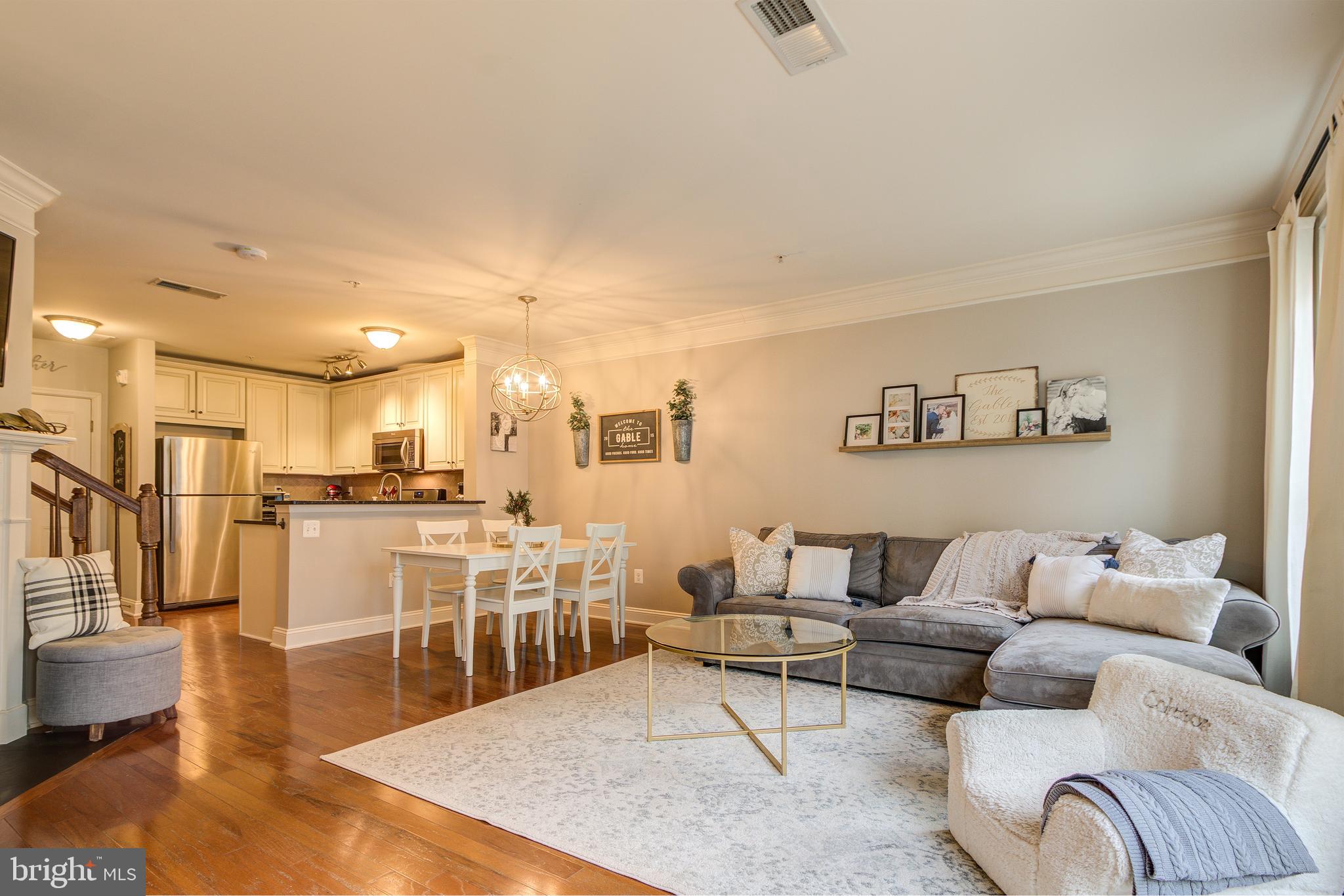 ARORA HILLS - Residential