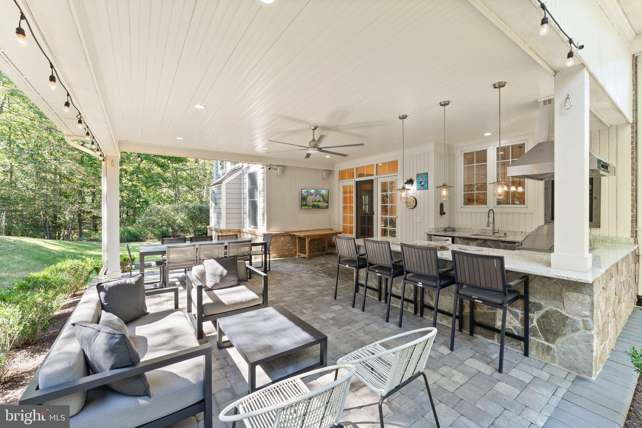 THISTLE RIDGE - Residential