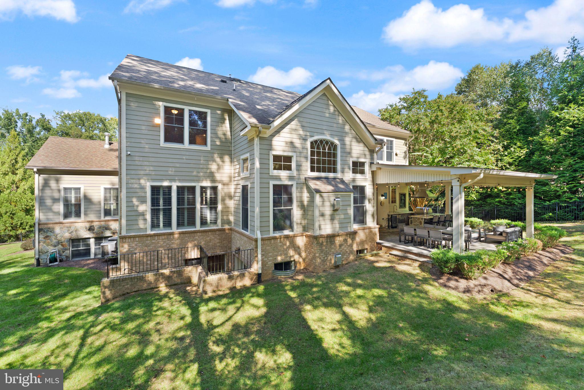 THISTLE RIDGE - Residential