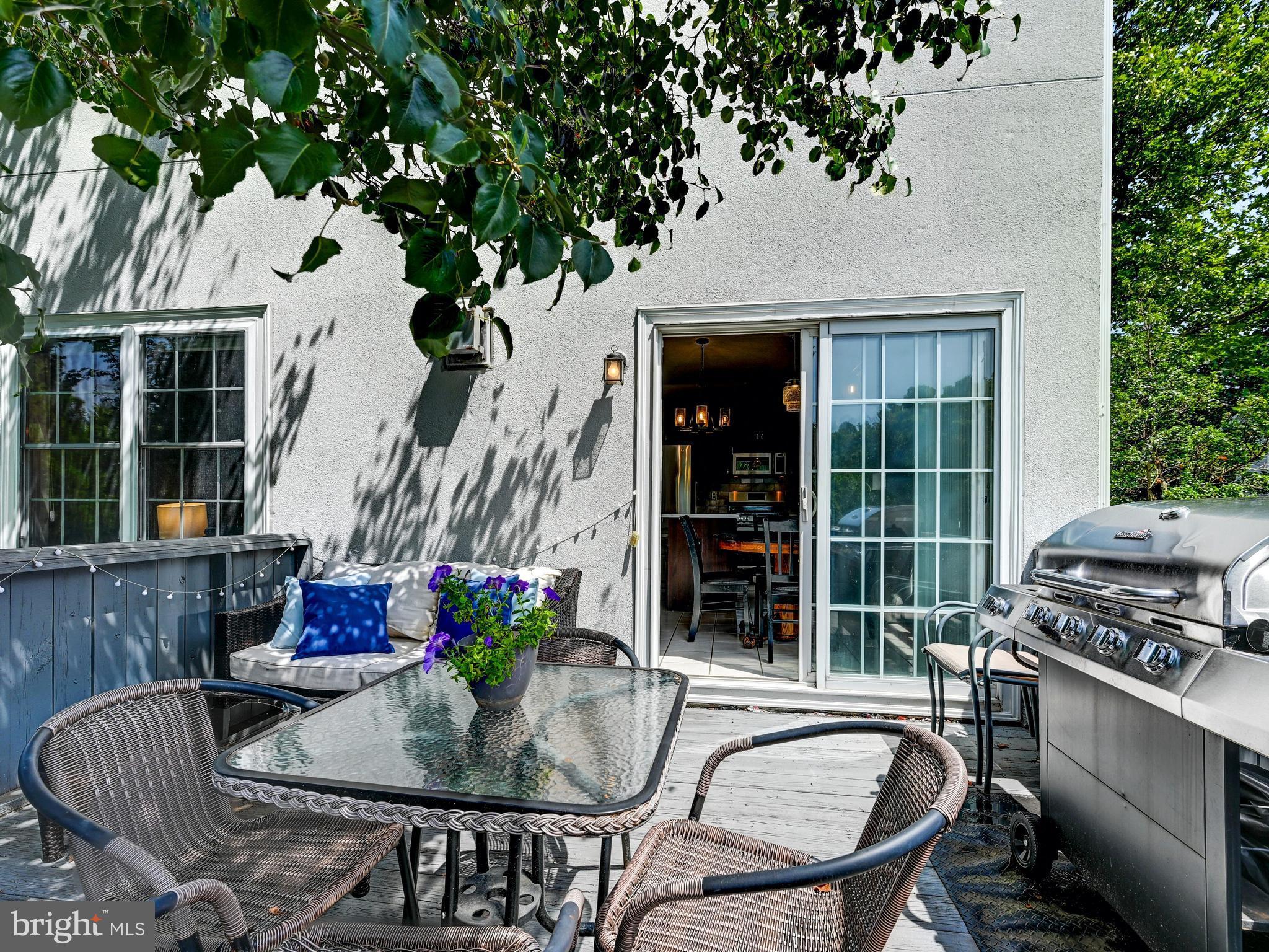 GREY ROCK VILLAS - Residential