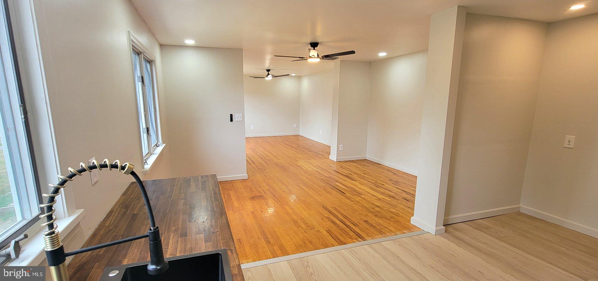 BRIAR PARK - Residential