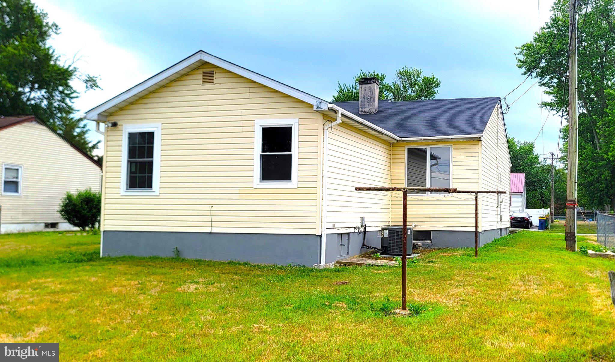 BRIAR PARK - Residential