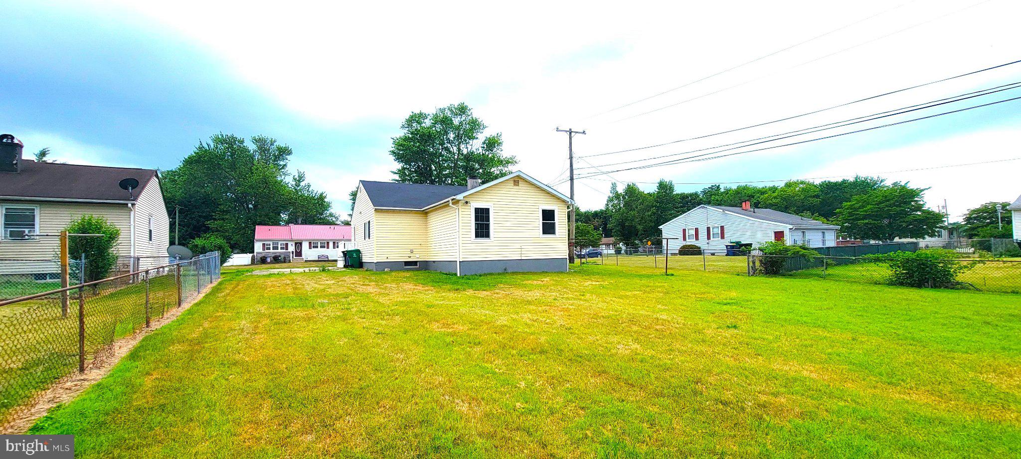 BRIAR PARK - Residential