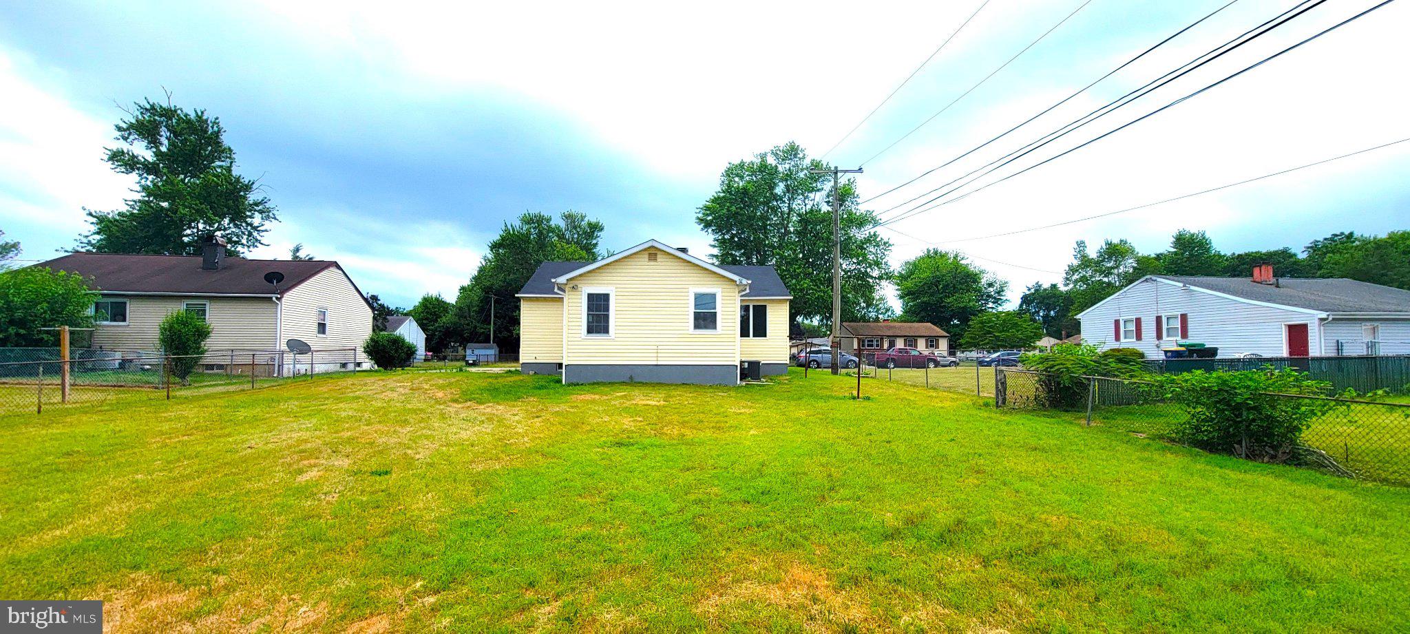 BRIAR PARK - Residential