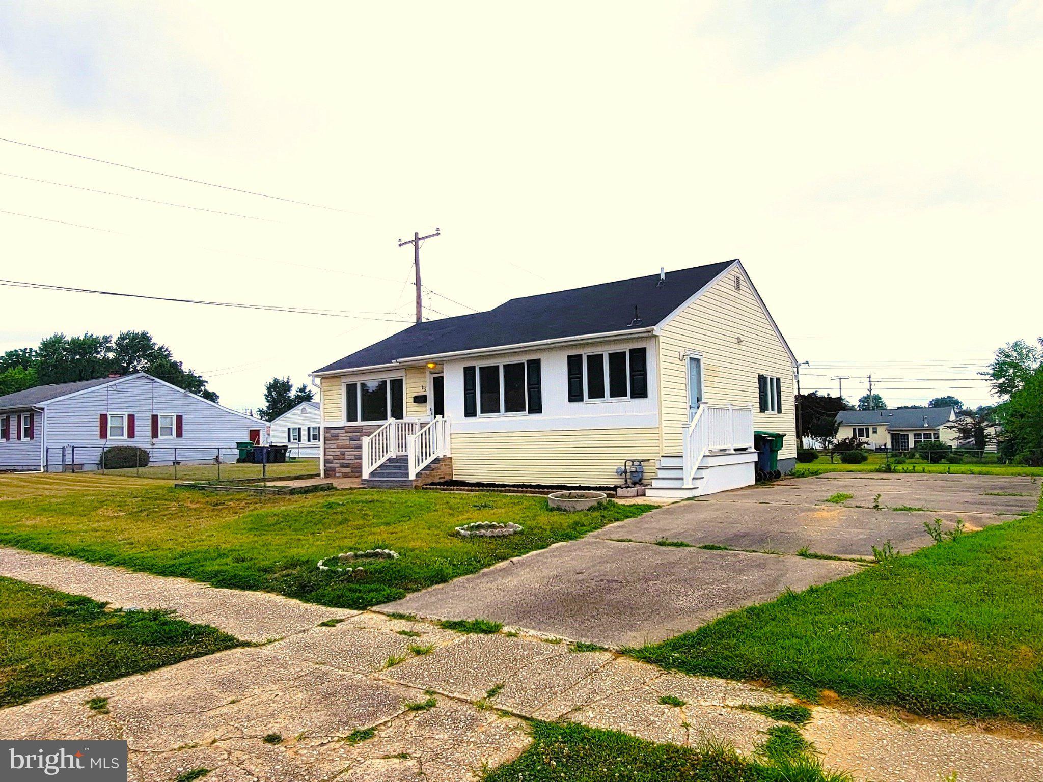 BRIAR PARK - Residential
