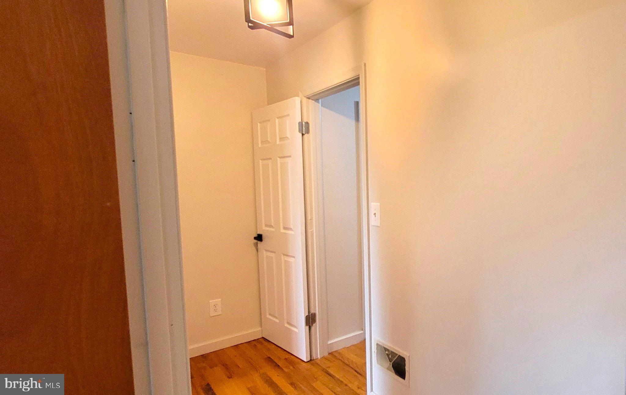 BRIAR PARK - Residential