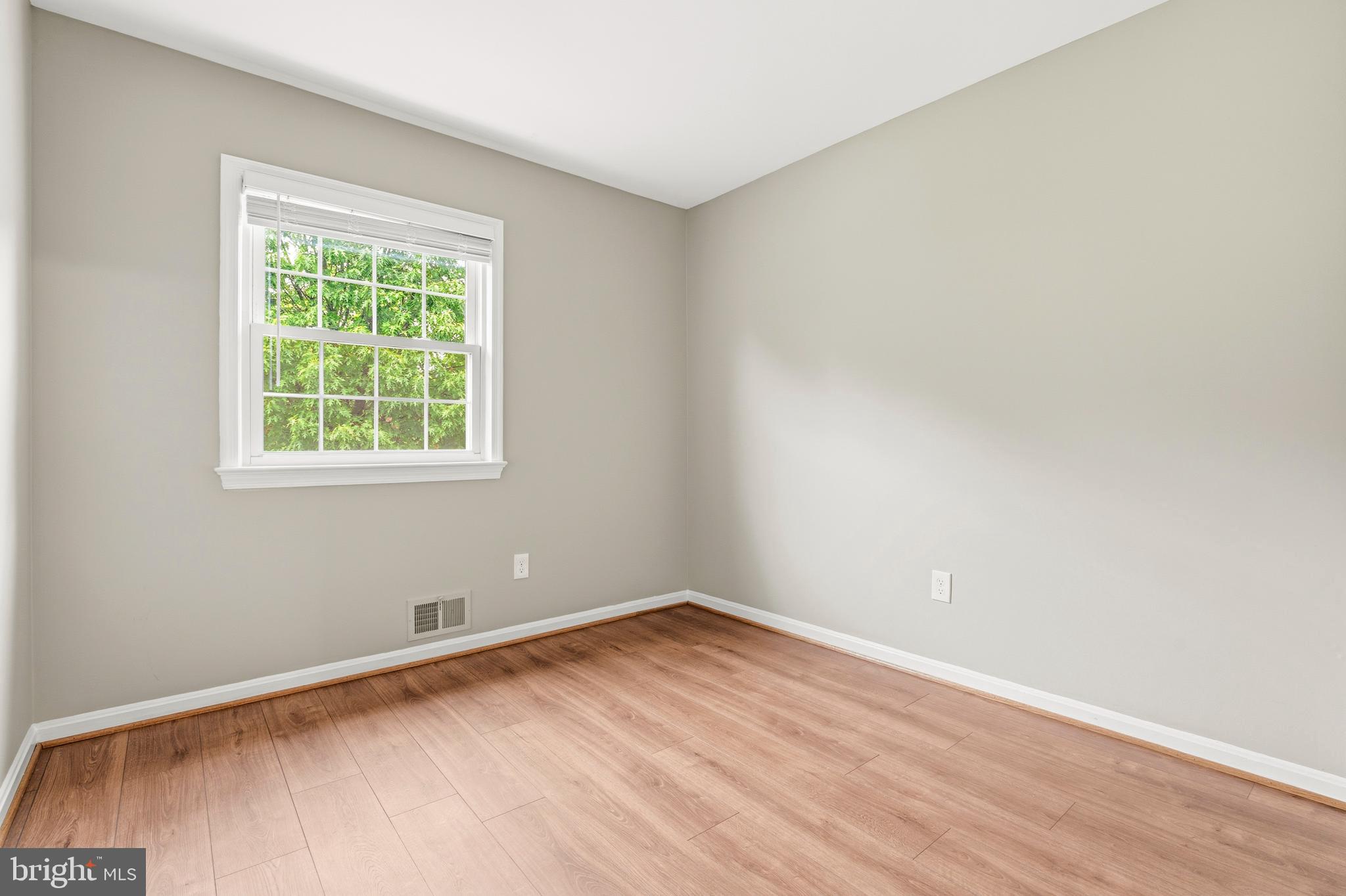 POTOMAC WOODS - Residential