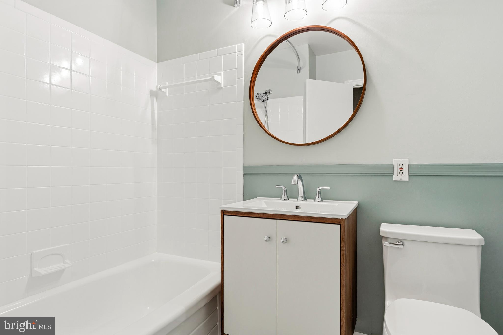 POTOMAC WOODS - Residential