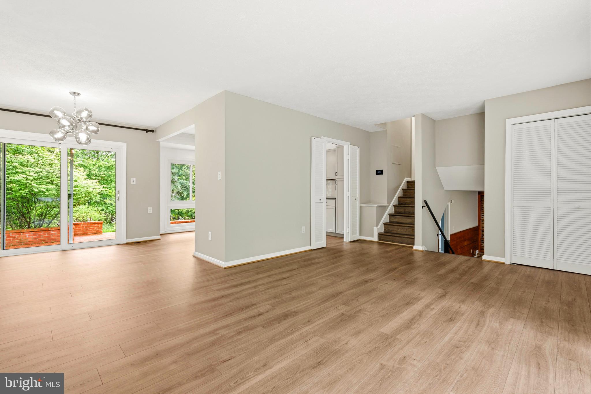 POTOMAC WOODS - Residential