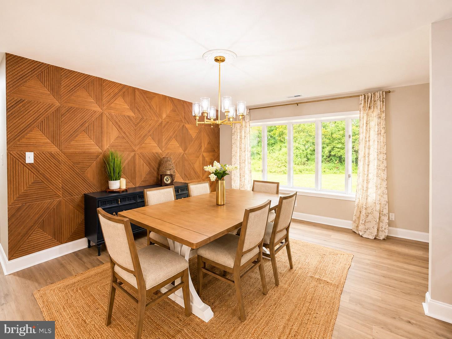 WILLOW WOOD - Residential