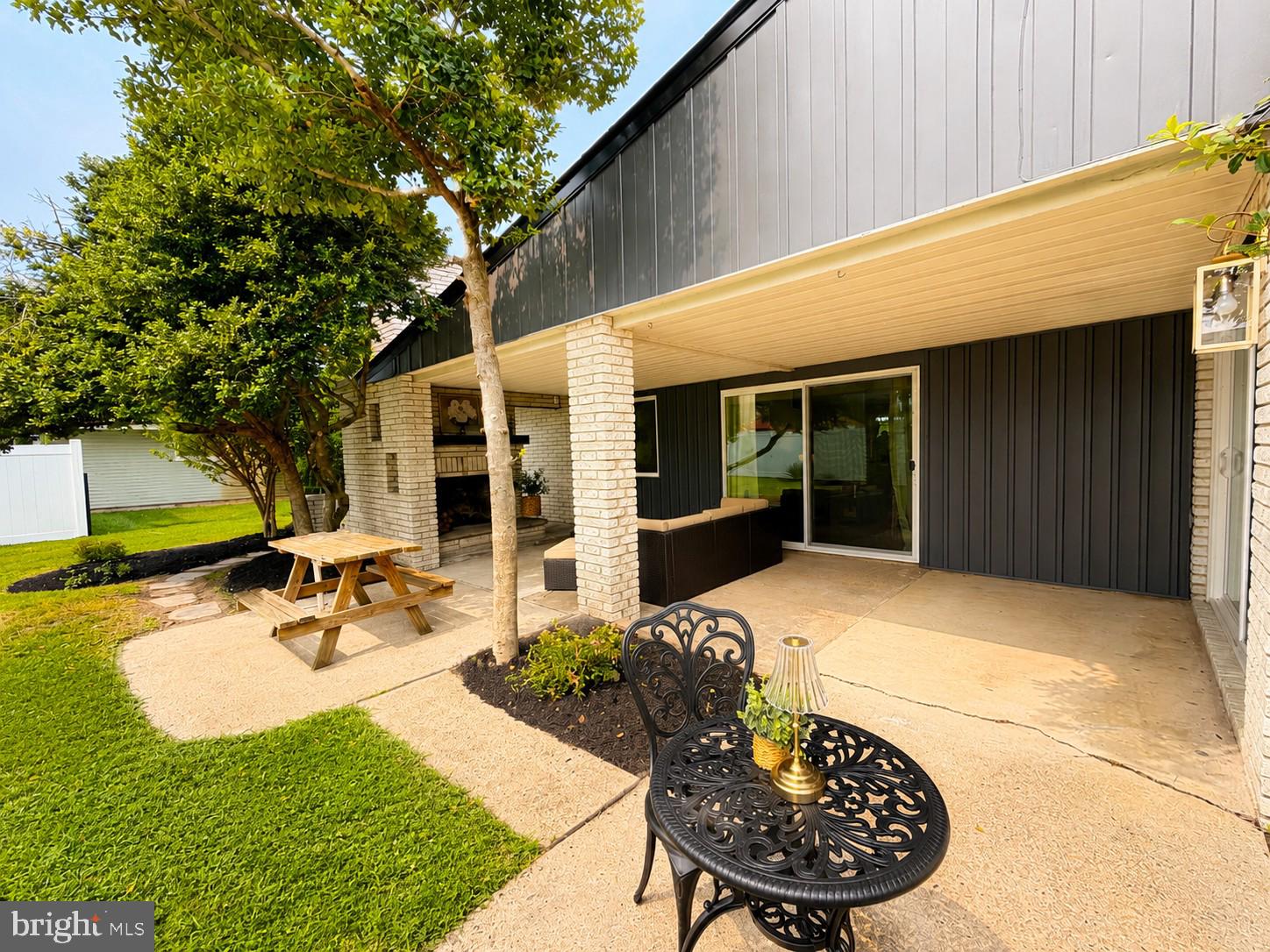 WILLOW WOOD - Residential