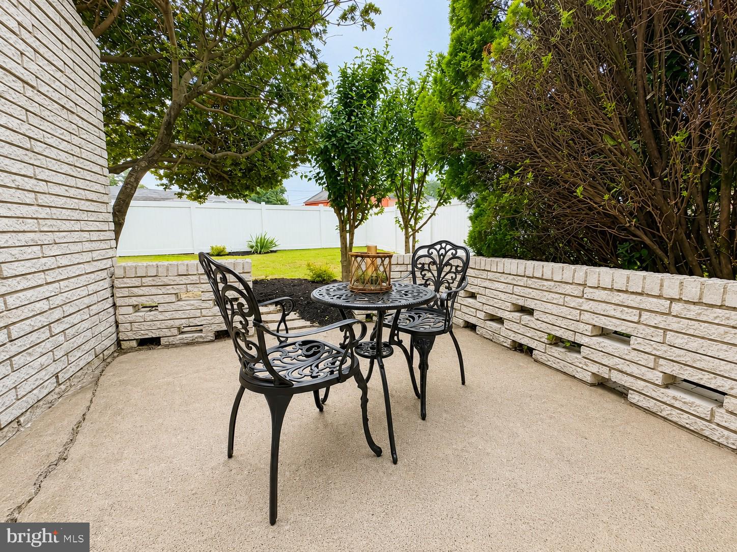 WILLOW WOOD - Residential
