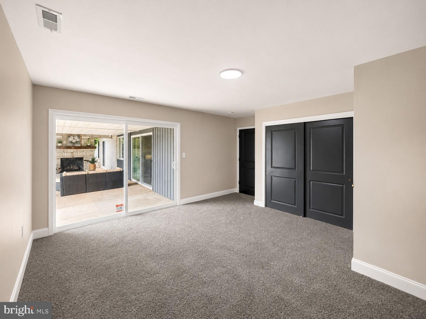 WILLOW WOOD - Residential