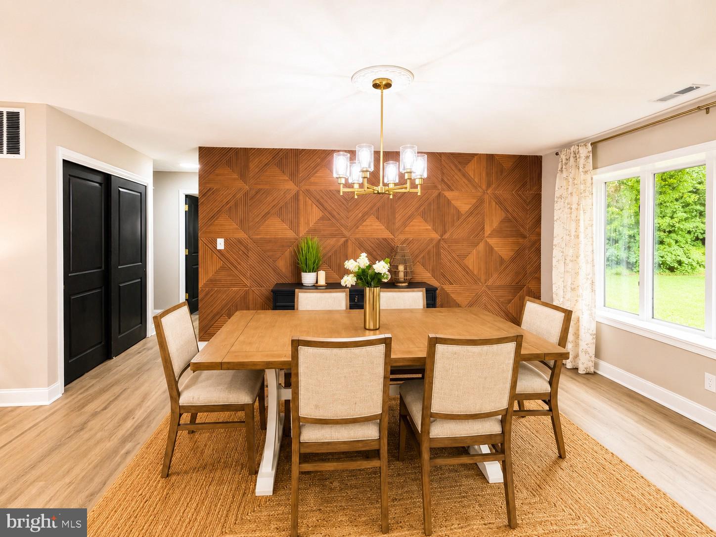 WILLOW WOOD - Residential