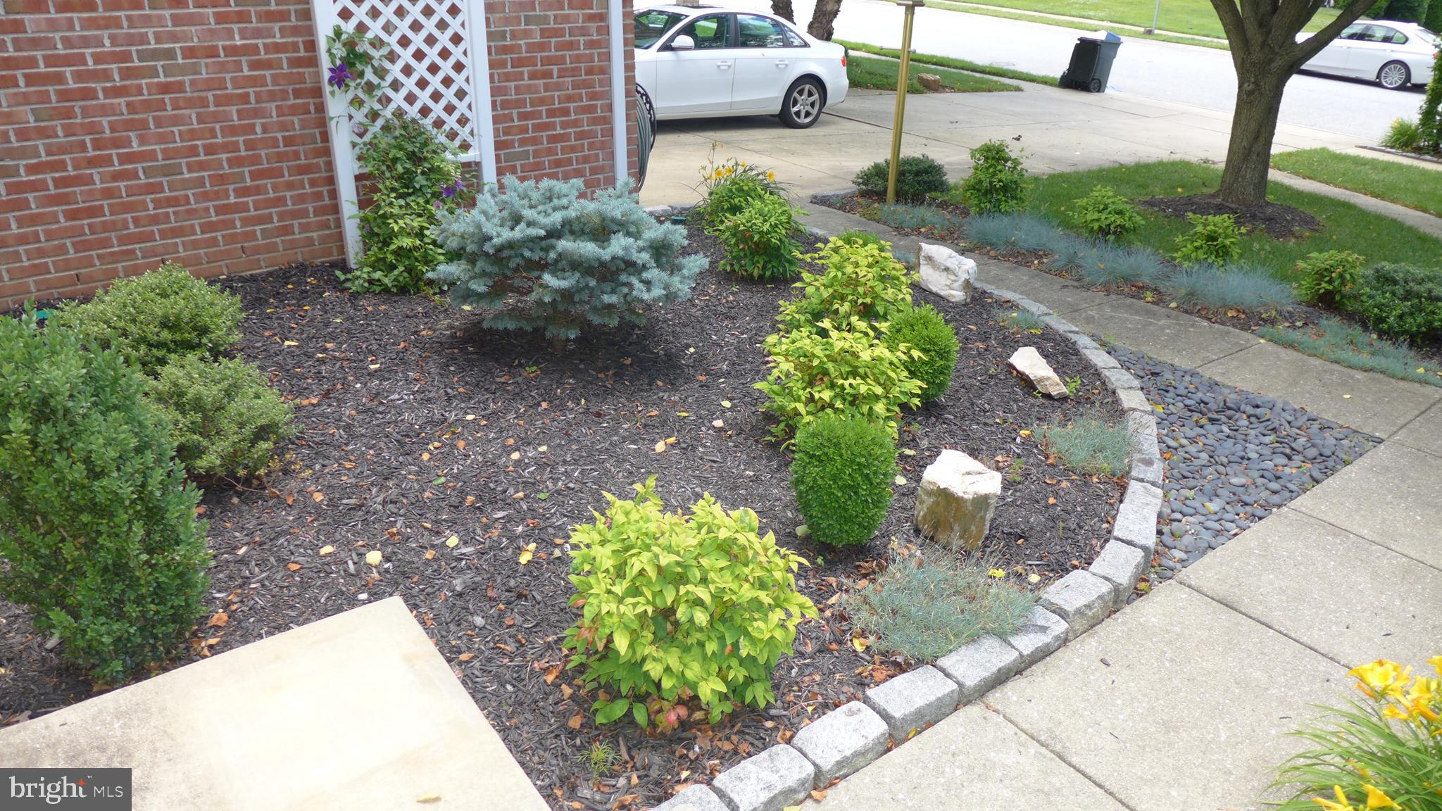 VINEYARD OAK - Residential Lease