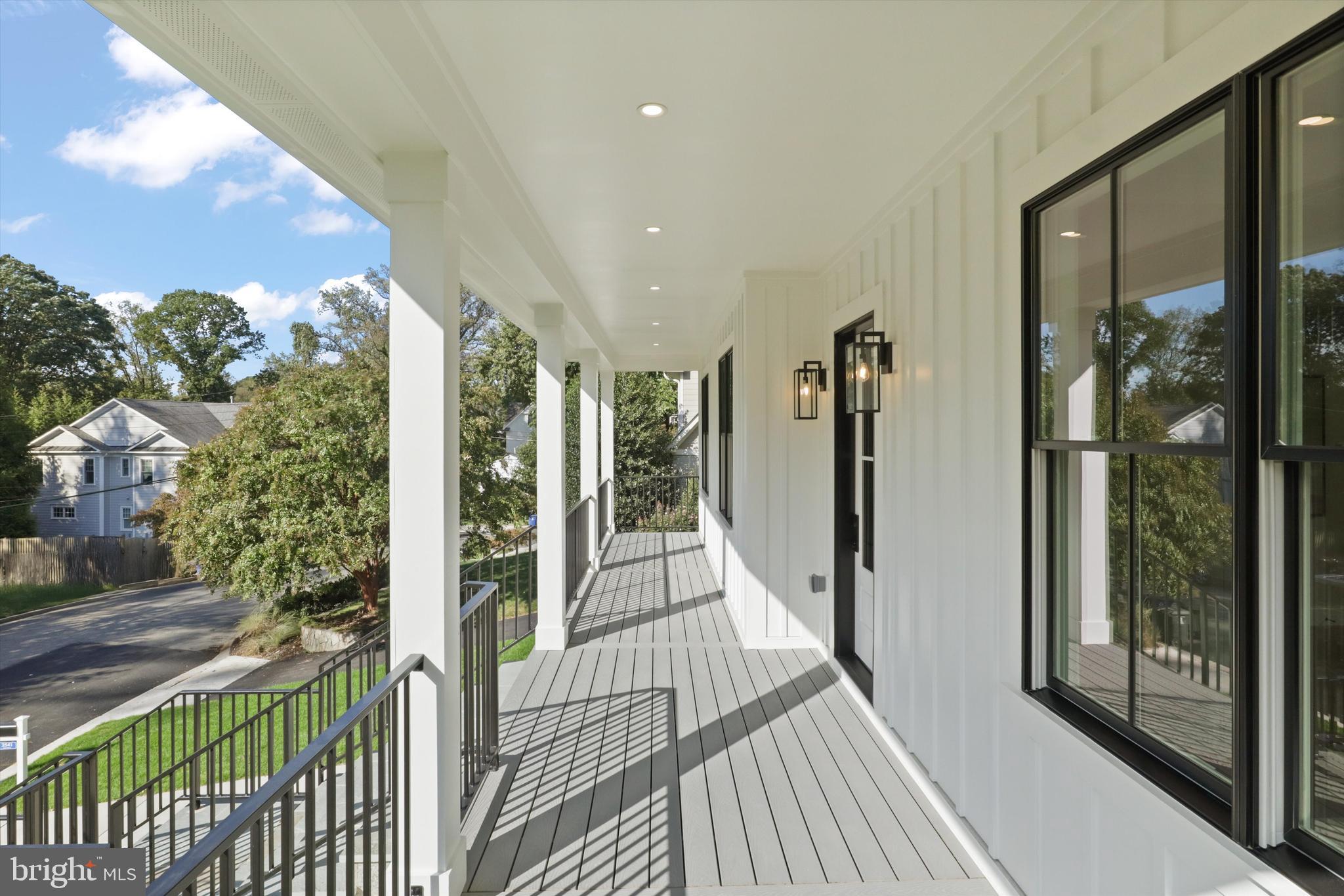 WOODMONT - Residential
