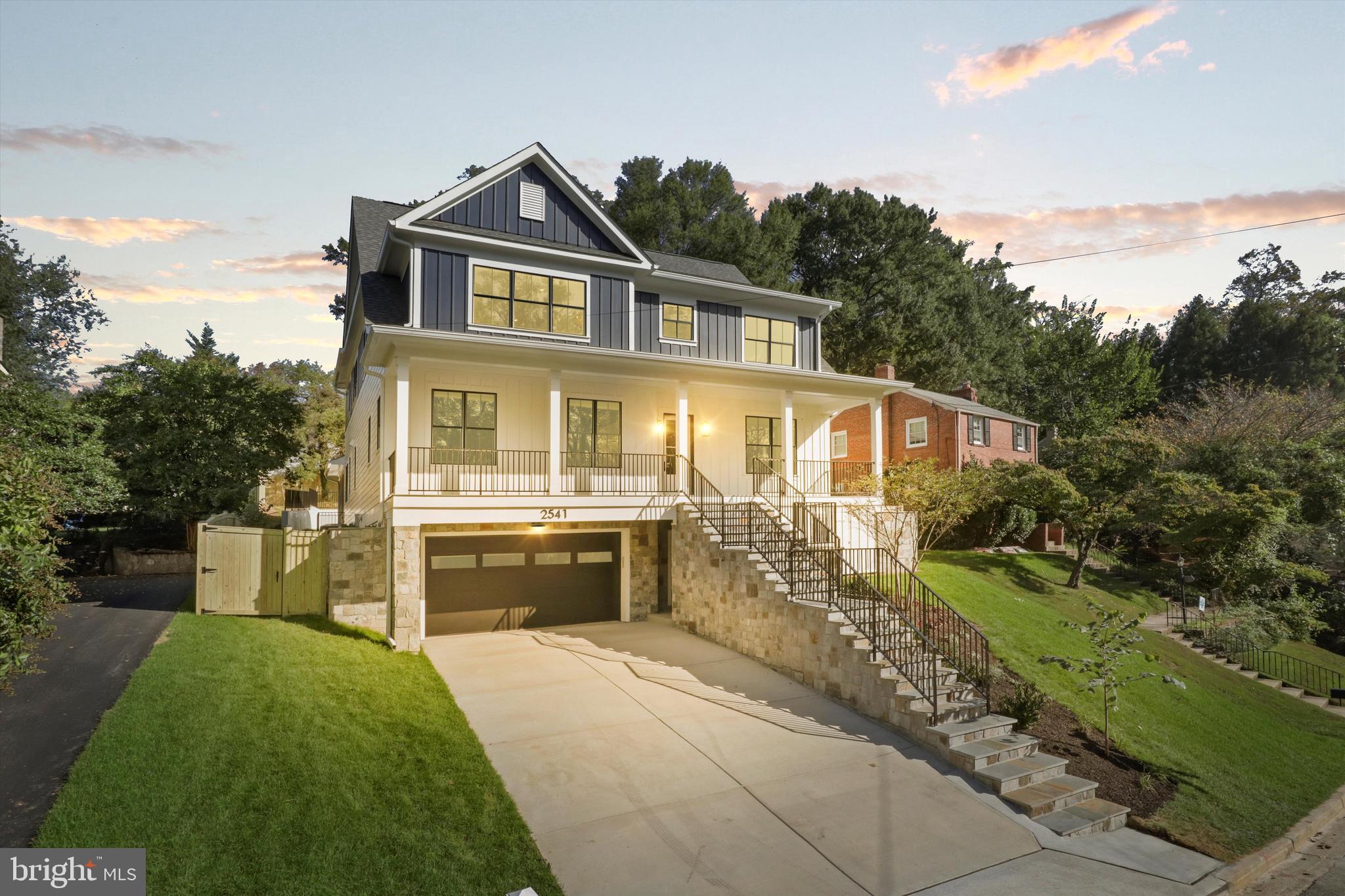 WOODMONT - Residential