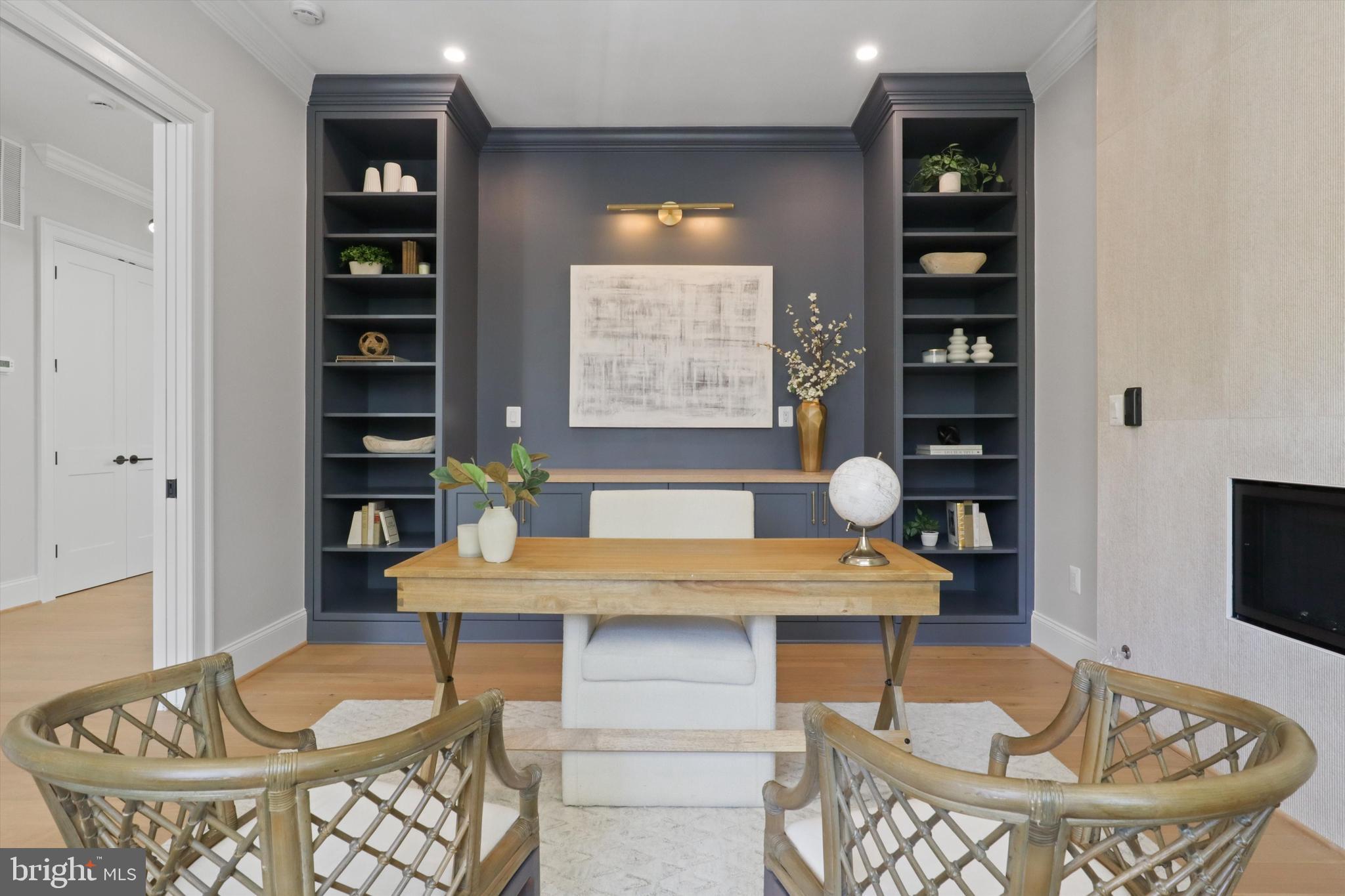 WOODMONT - Residential