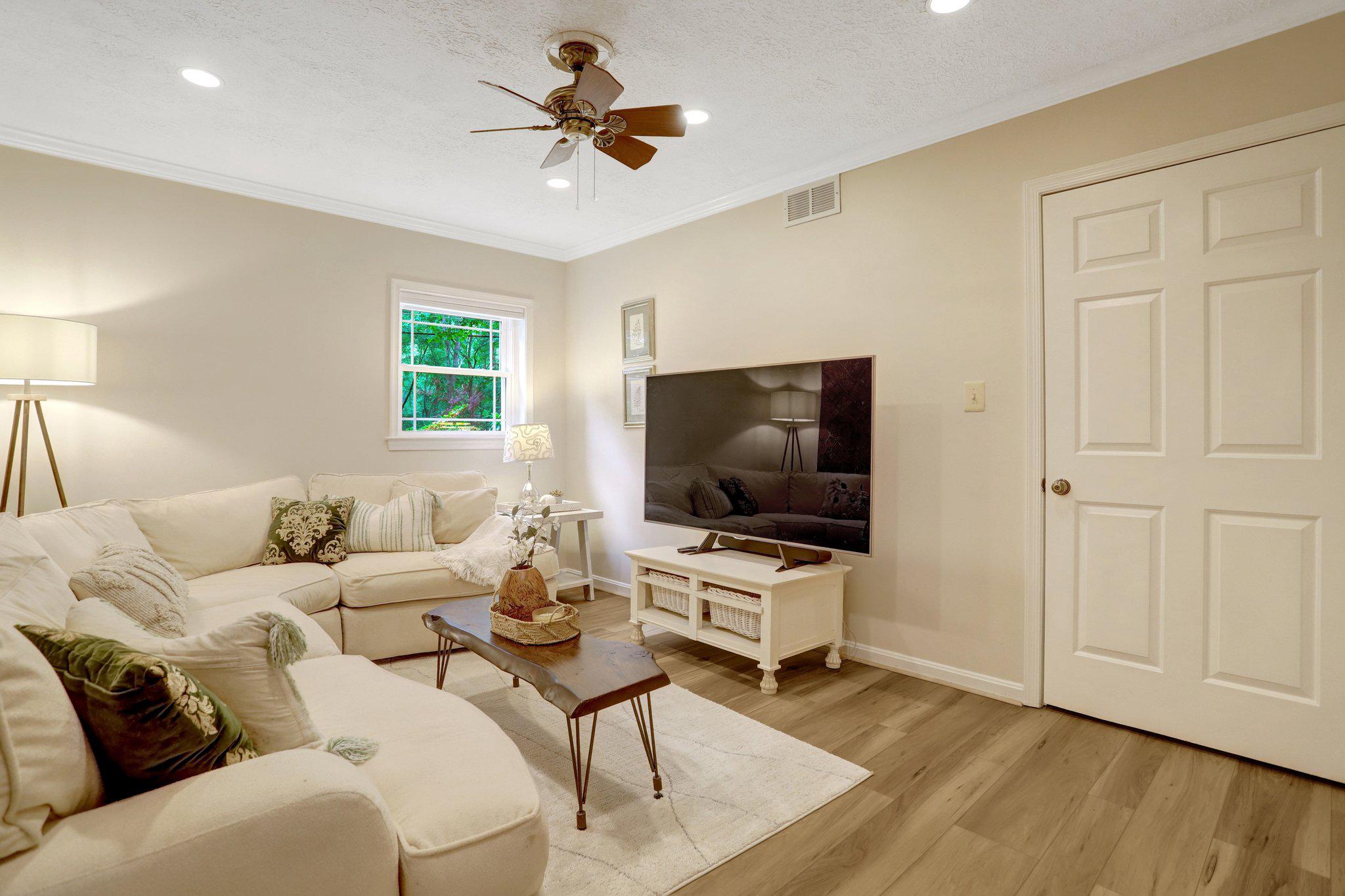 SPRINGVALE - Residential