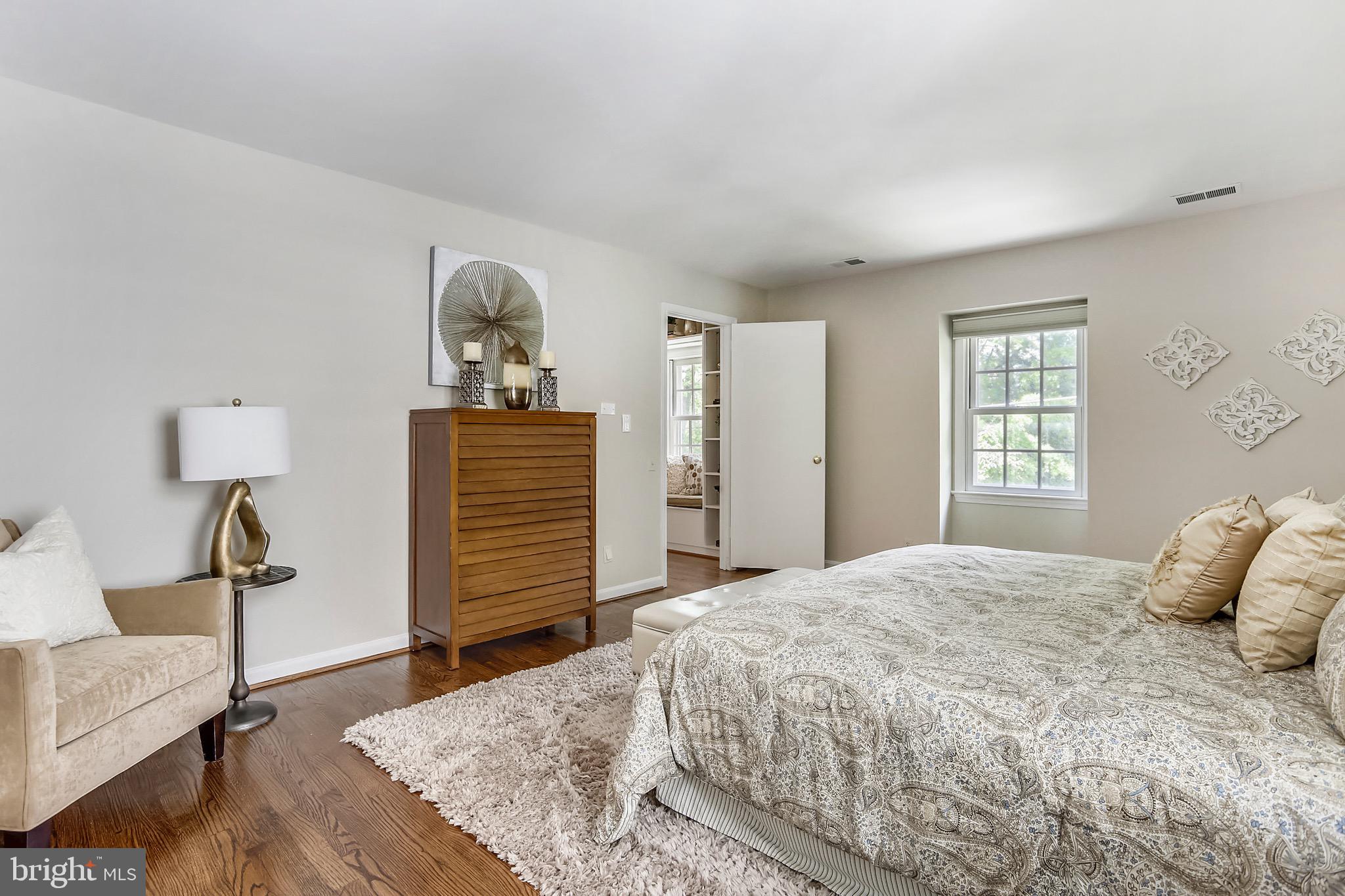 CHEVY CHASE - Residential
