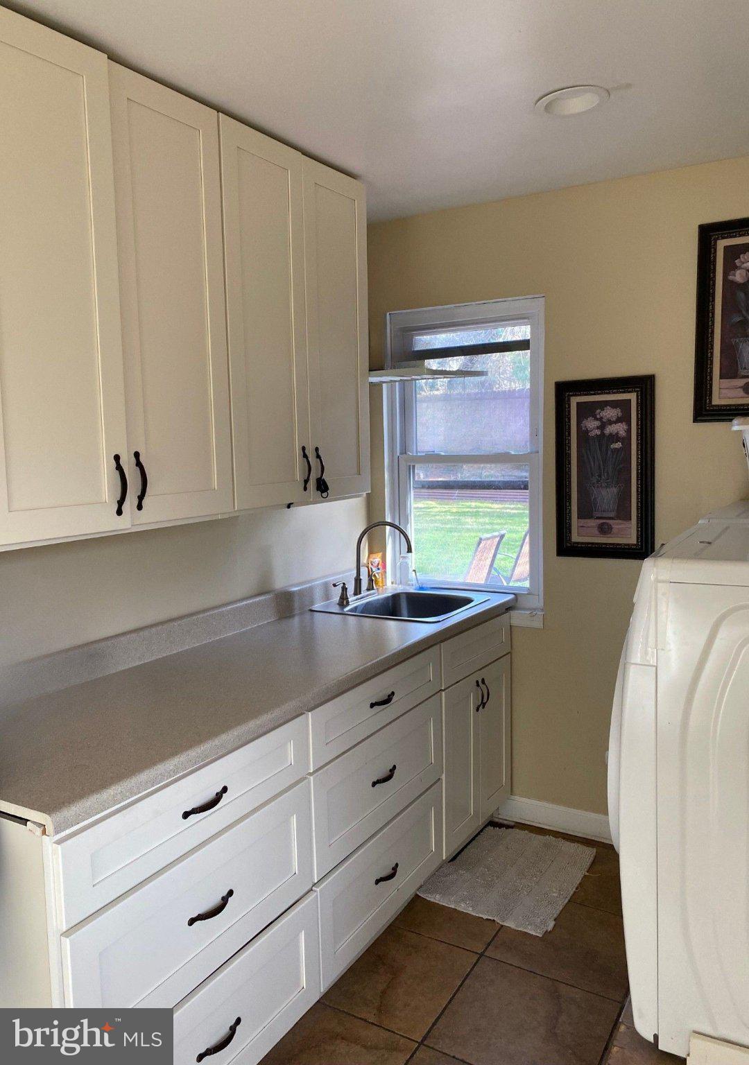 JUSTA FARMS - Residential