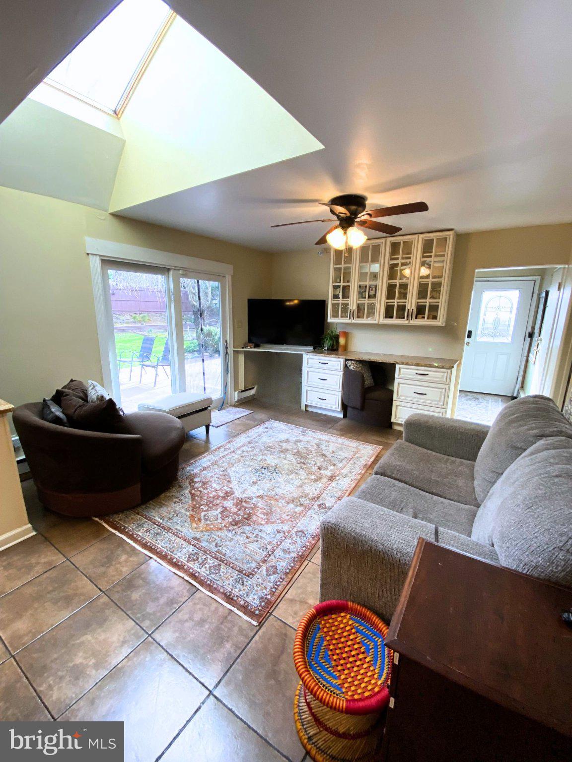 JUSTA FARMS - Residential