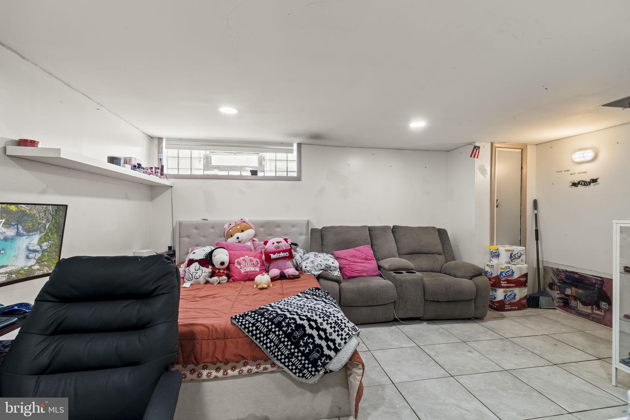 JUNIATA - Residential