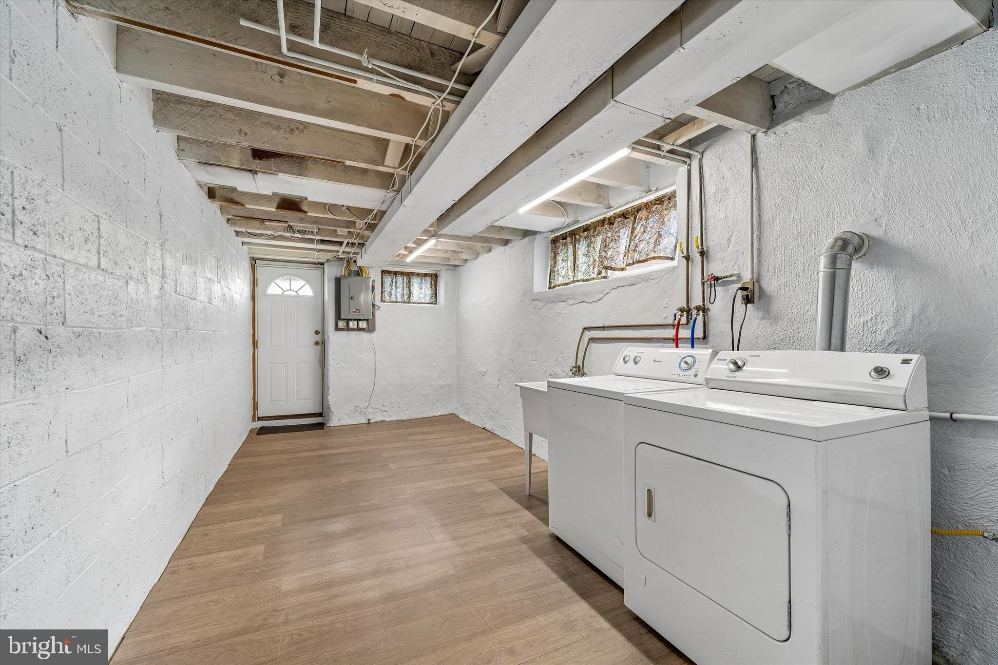 WINCHESTER PARK - Residential