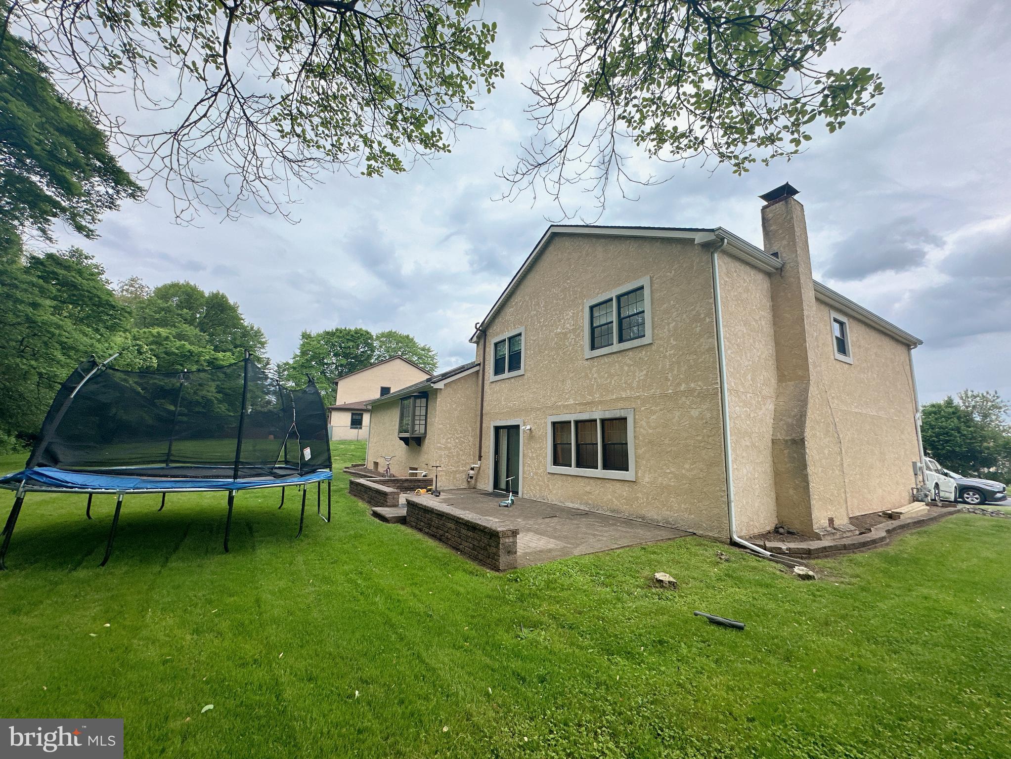 HUNTINGDON VALLEY - Residential