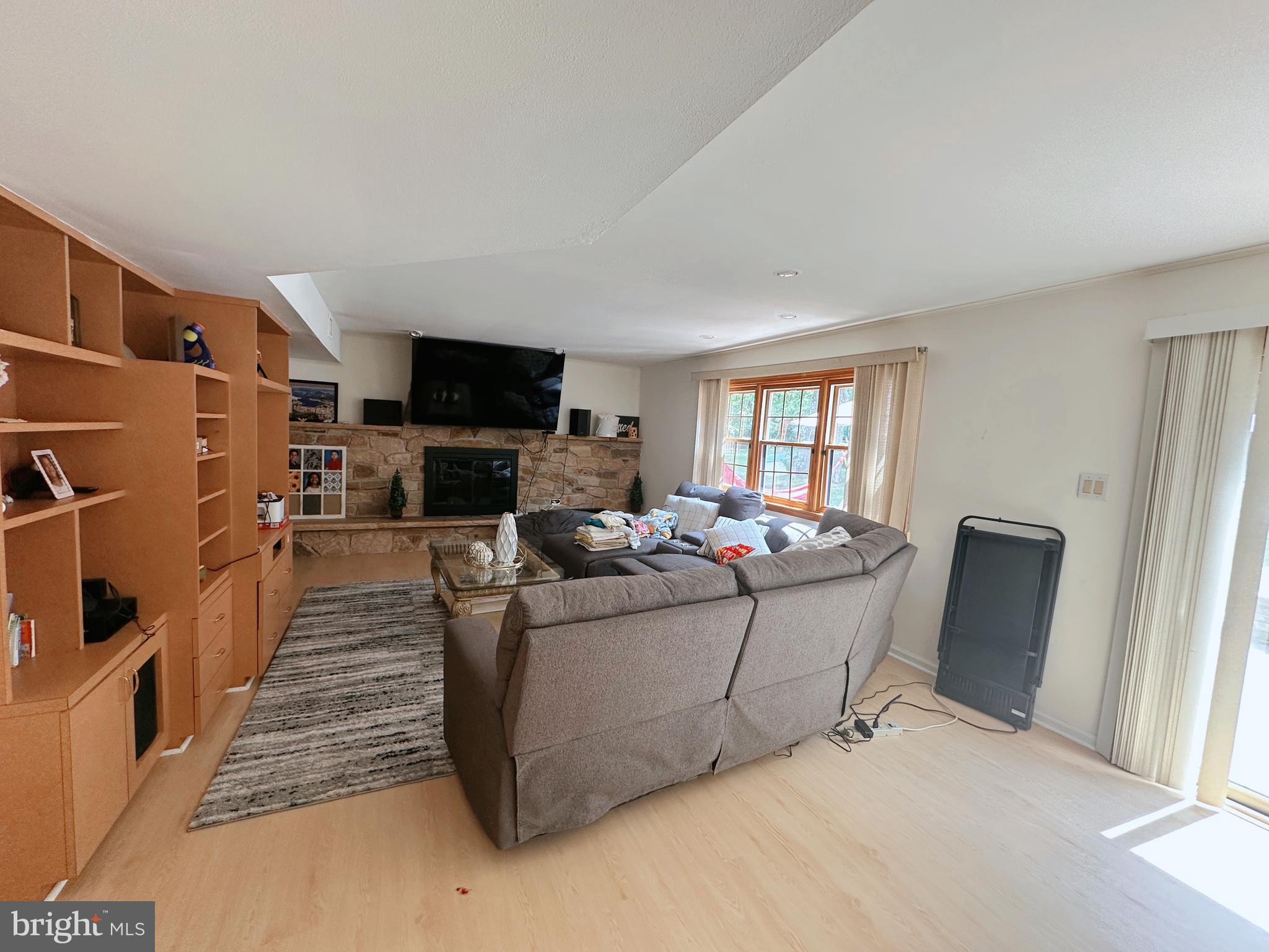 HUNTINGDON VALLEY - Residential