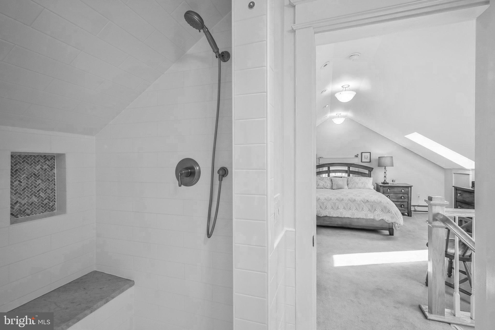 ROSEMONT - Residential