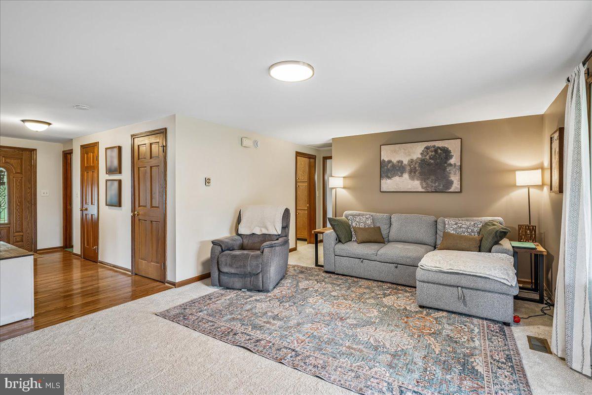 HORSESHOE BEND - Residential