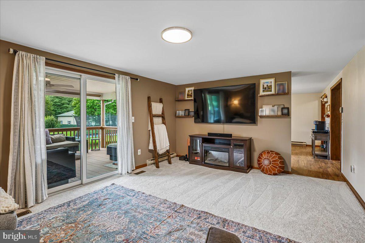 HORSESHOE BEND - Residential