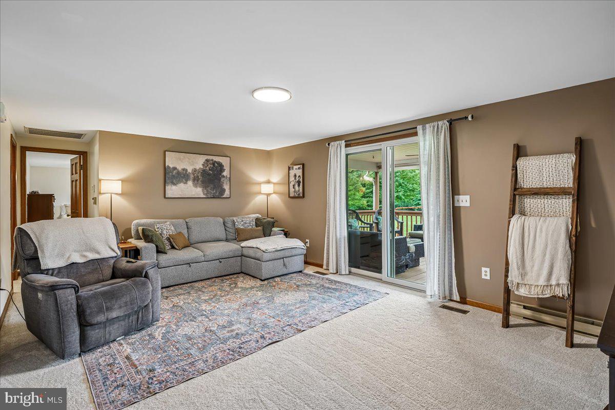 HORSESHOE BEND - Residential