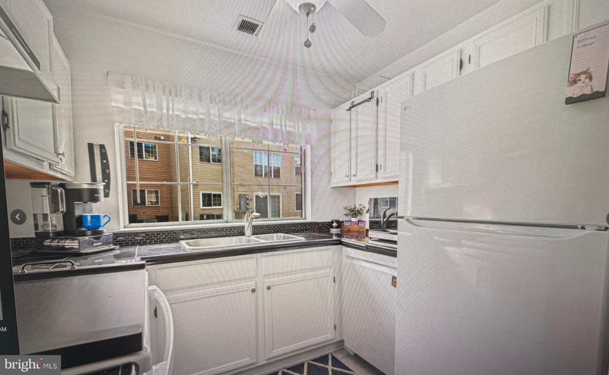 FOX CHASE/EXETER - Residential