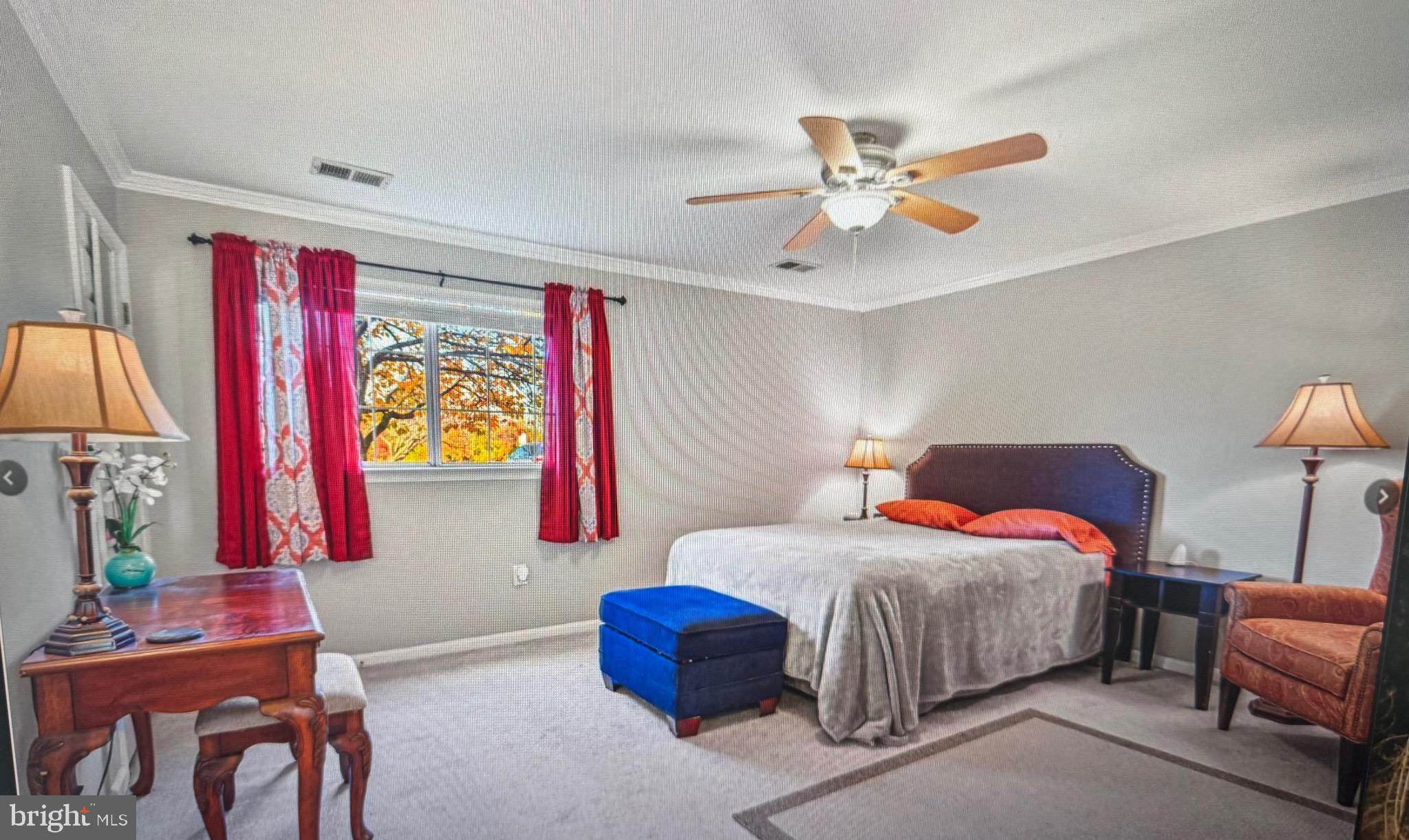 FOX CHASE/EXETER - Residential