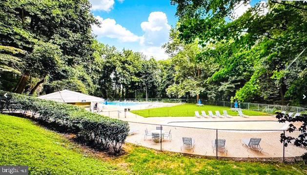 FAIRFAX HERITAGE - Residential
