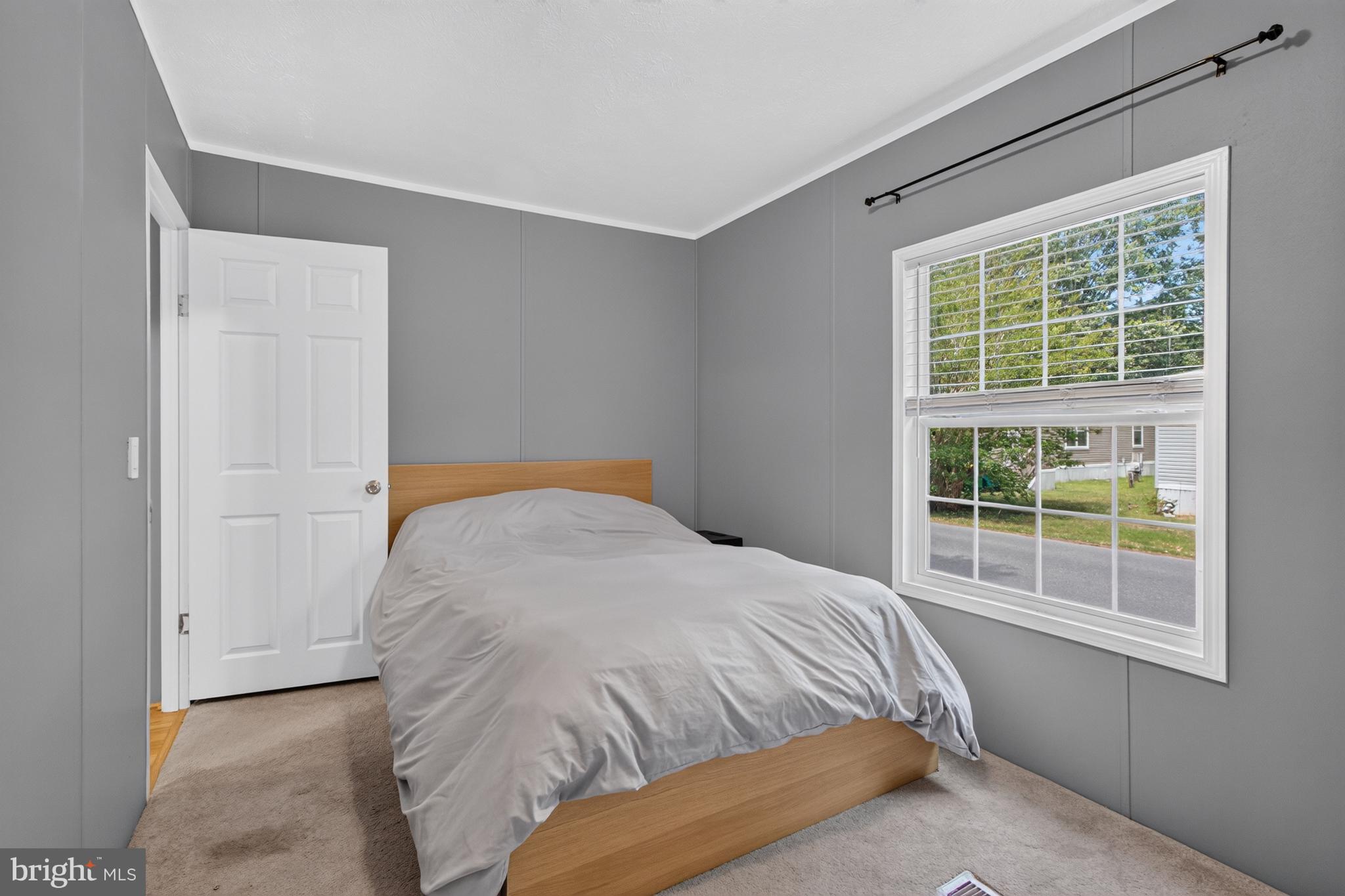 WHISPERING PINE MHP - Residential