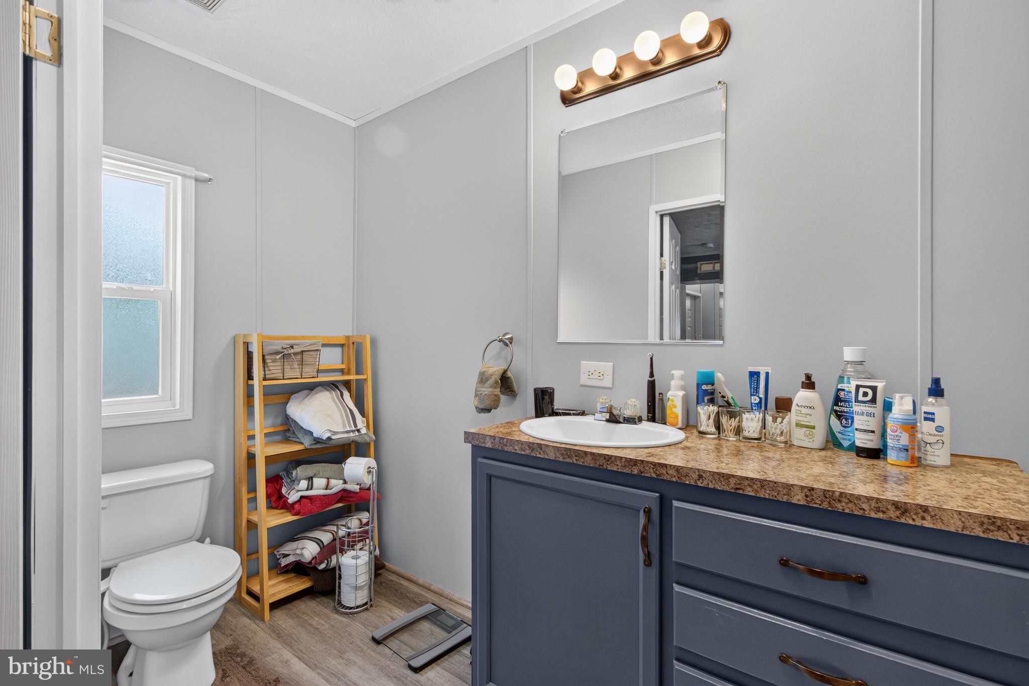 WHISPERING PINE MHP - Residential