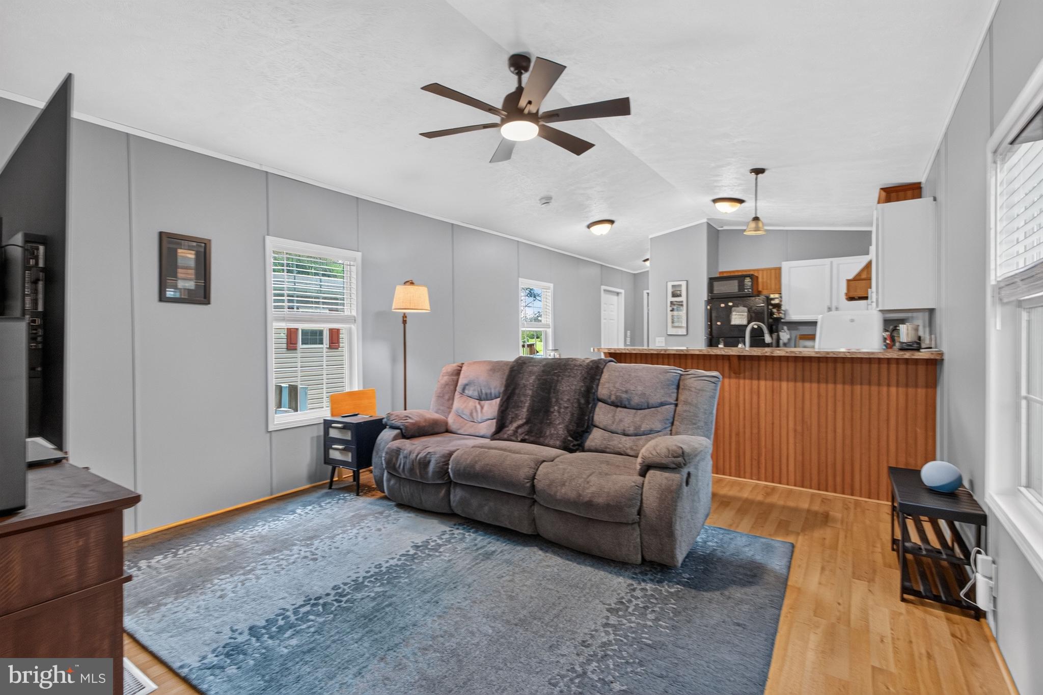 WHISPERING PINE MHP - Residential