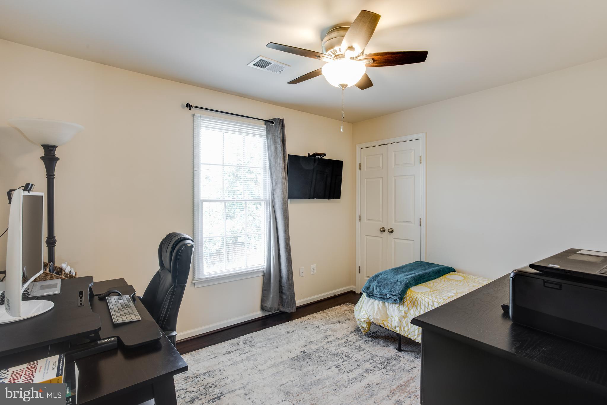 HOWARDS TRUST - Residential