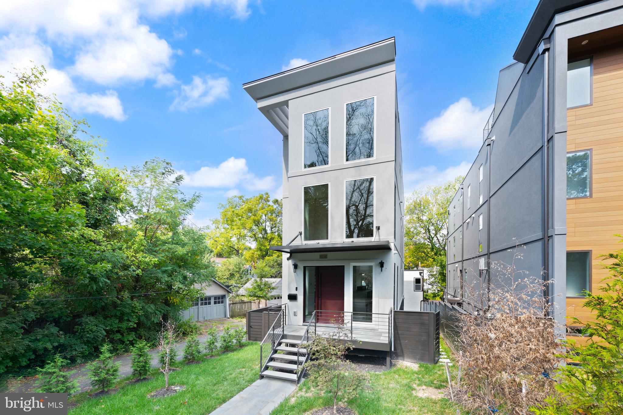 CHEVY CHASE - Residential