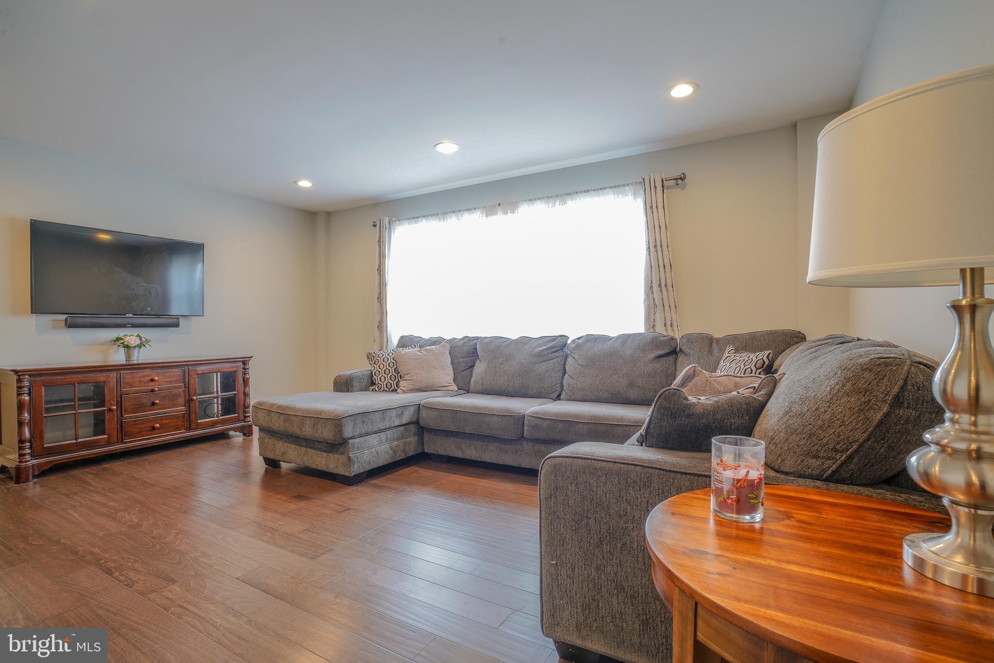 MORRELL PARK - Residential