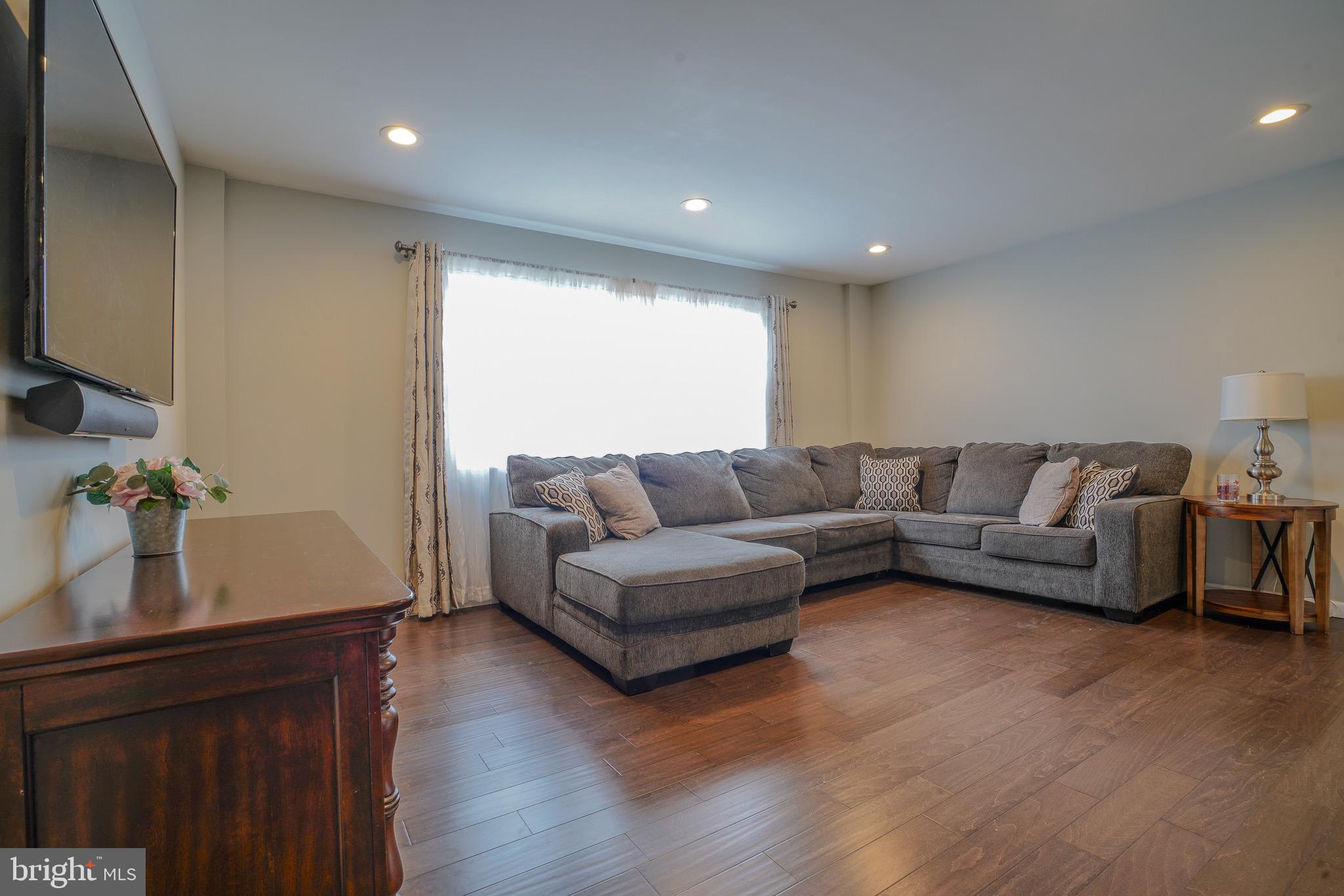 MORRELL PARK - Residential