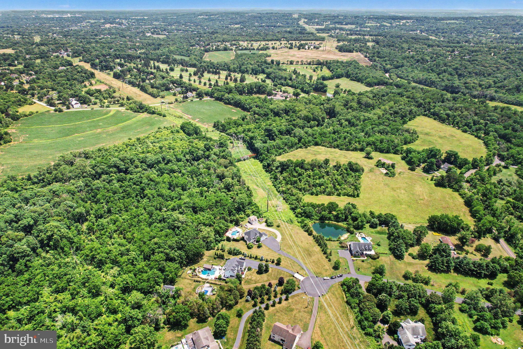 SKIPPACK KNOLL - Residential