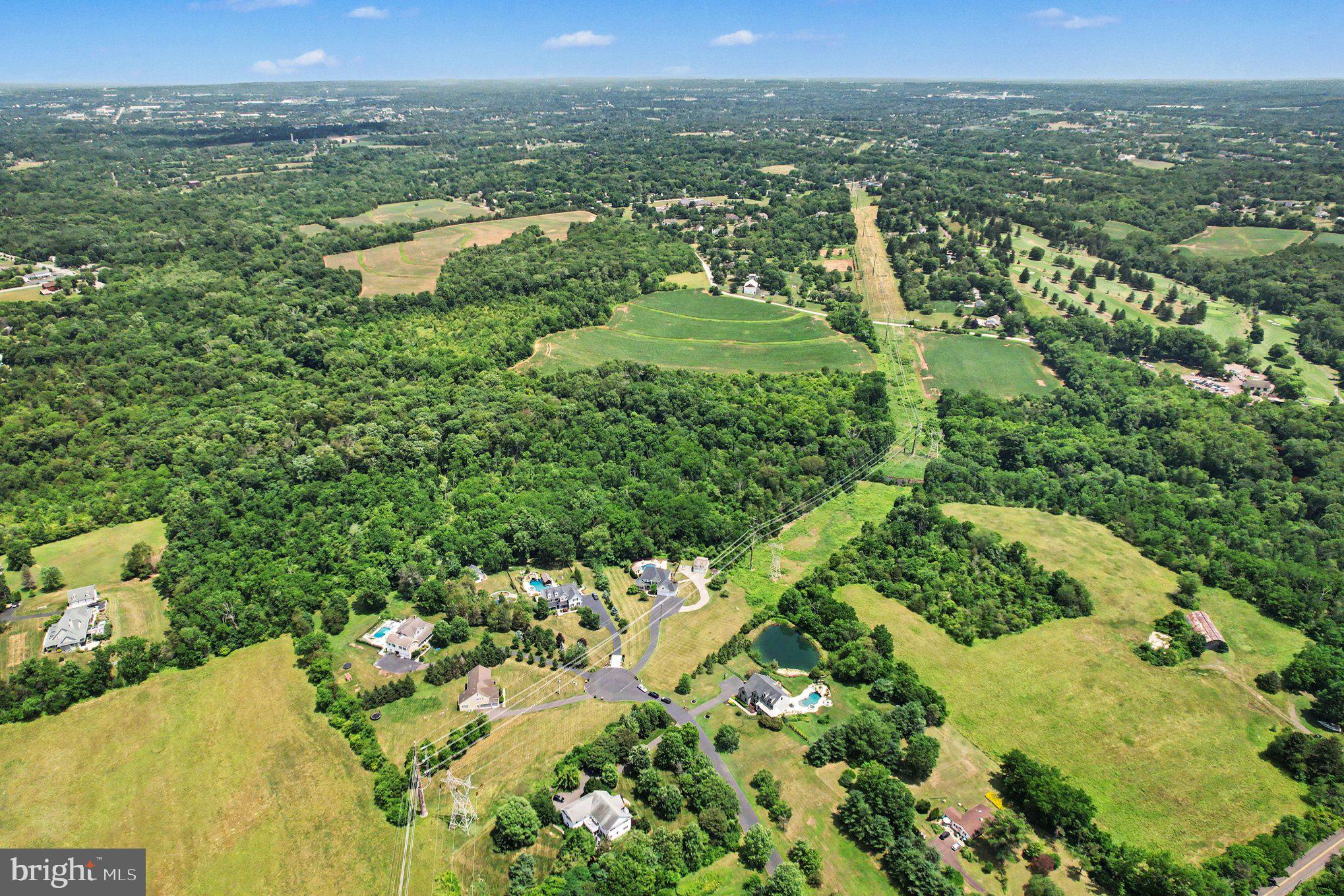 SKIPPACK KNOLL - Residential