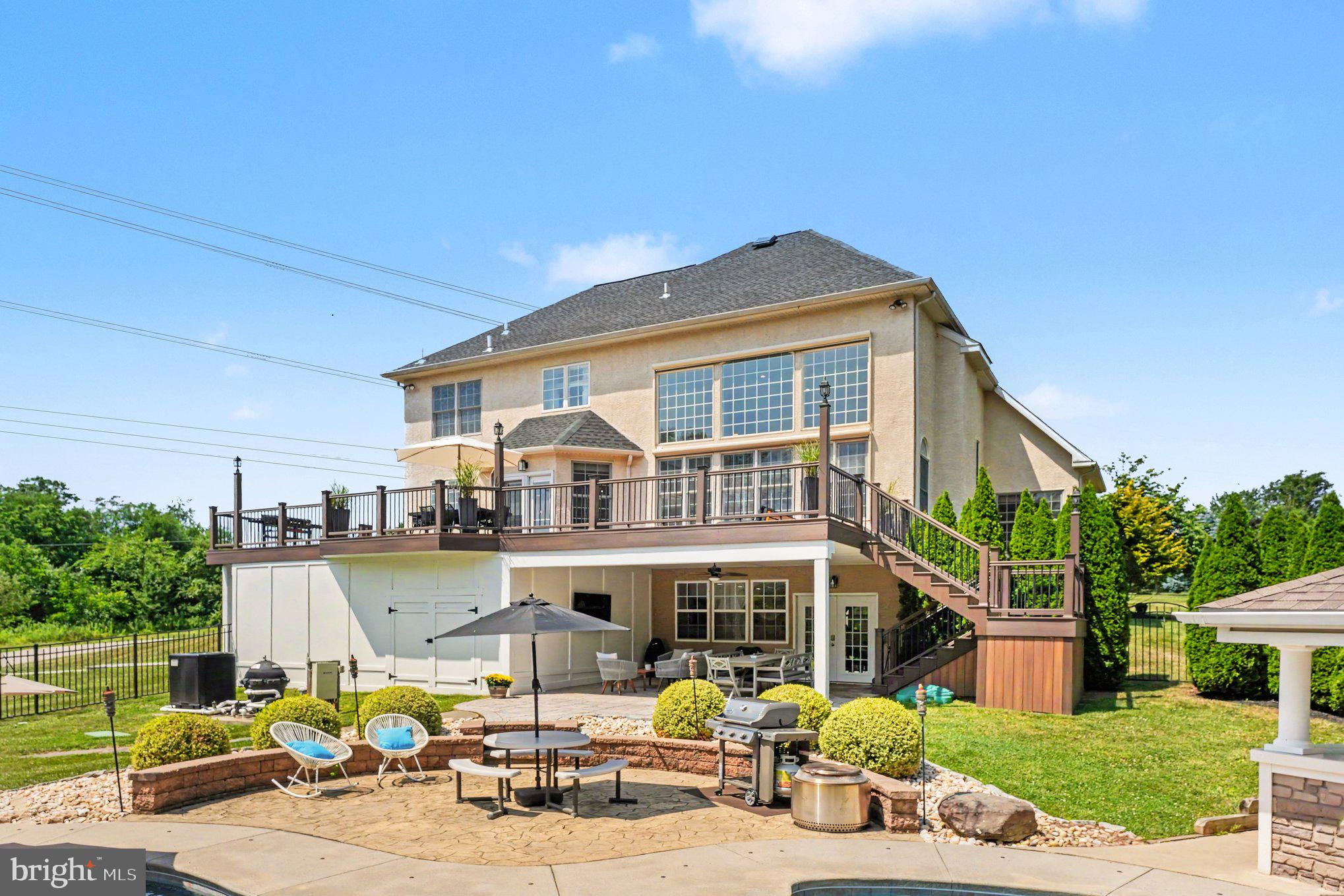 SKIPPACK KNOLL - Residential