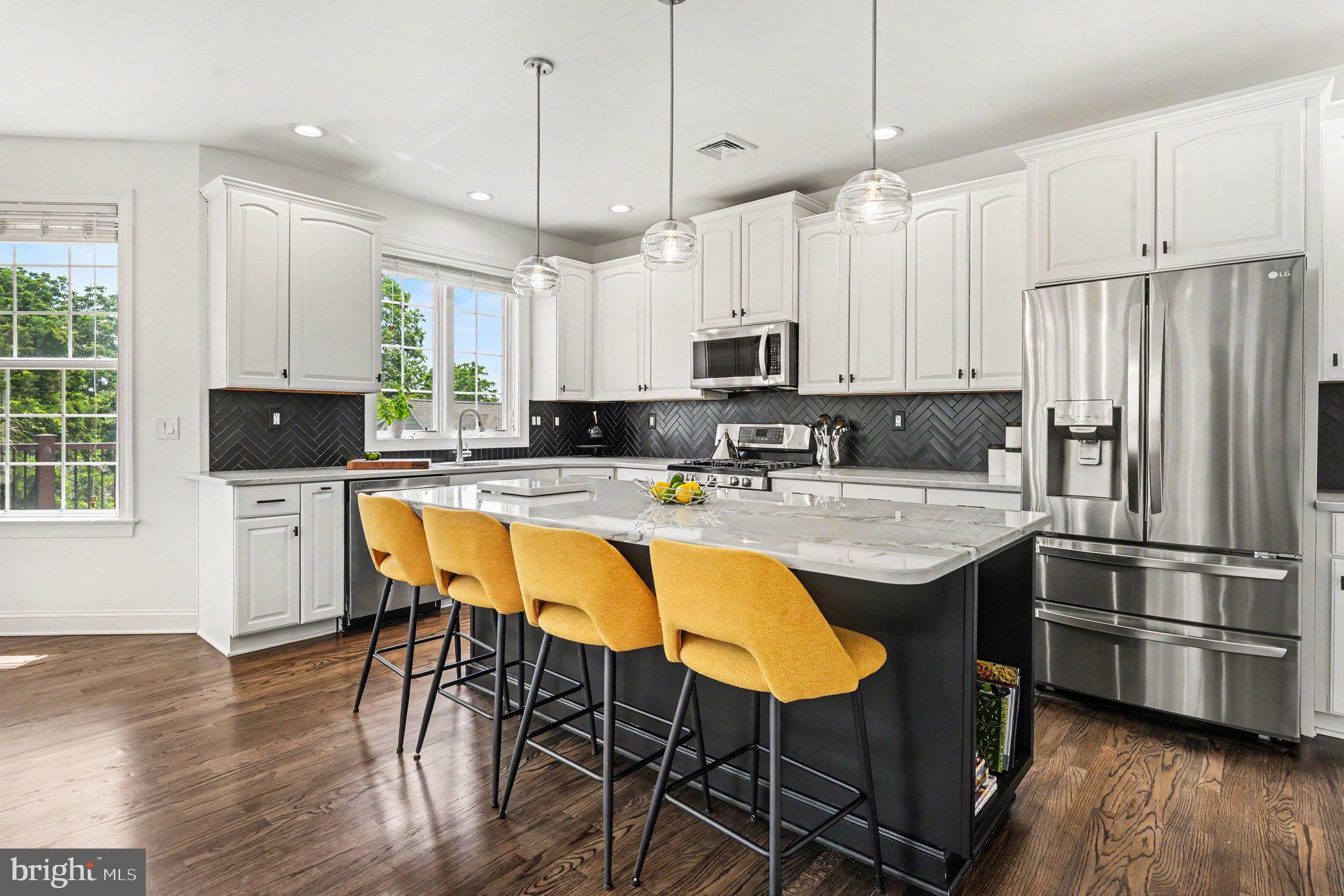SKIPPACK KNOLL - Residential